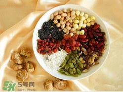 臘八粥是在臘月初幾喝?臘八粥最早起源于什么 臘八粥是在臘月初幾喝?臘八粥最早起源于什么