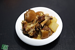 臘豬腳怎么腌制？臘豬腳腌制的方法