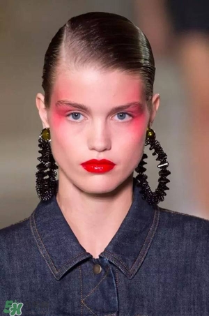 2017年流行什么妝容？2017年流行妝容怎么畫圖解