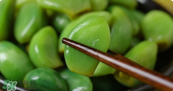 寶寶可以吃臘八蒜嗎？寶寶多大可以吃臘八蒜？