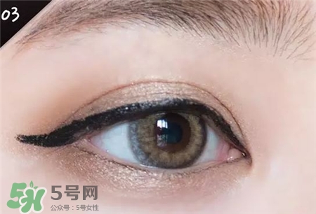 宿醉妝腮紅怎么打?宿醉妝教程 宿醉妝腮紅怎么打?宿醉妝教程