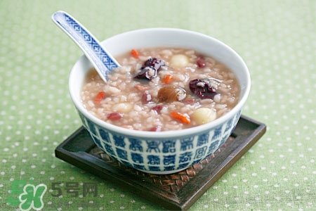 臘八飯熱量高嗎？吃臘八飯會發(fā)胖嗎？