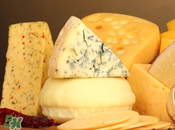 奶酪的營(yíng)養(yǎng)價(jià)值,奶酪的功效與作用及食用方法