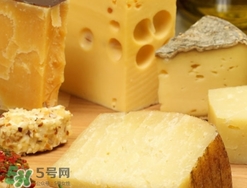 奶酪的營(yíng)養(yǎng)價(jià)值,奶酪的功效與作用及食用方法