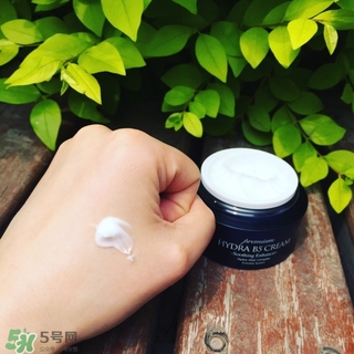 ahc面霜適合什么年齡？ahc面霜適合什么膚質(zhì)？