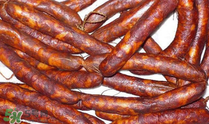 豬大腸可以做臘腸嗎？做臘腸用豬大腸還是豬小腸？