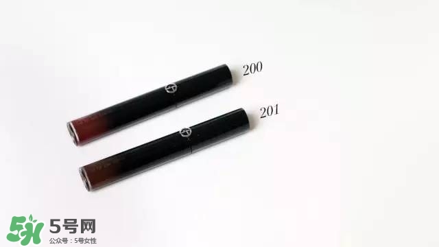 阿瑪尼小胖丁唇釉色號 阿瑪尼小胖丁試色 阿瑪尼小胖丁唇釉色號 阿瑪尼小胖丁試色