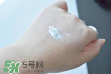 素顏霜對皮膚有傷害嗎？素顏霜對皮膚的傷害大嗎？