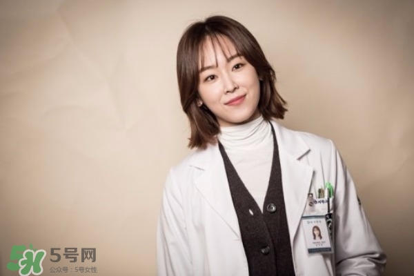 徐玄振口紅什么牌子？徐玄振同款口紅