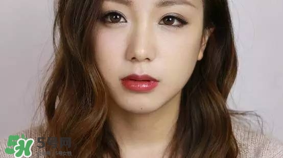 阿瑪尼小胖丁唇釉色號 阿瑪尼小胖丁試色 阿瑪尼小胖丁唇釉色號 阿瑪尼小胖丁試色