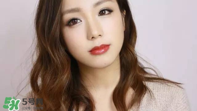 阿瑪尼小胖丁唇釉色號 阿瑪尼小胖丁試色 阿瑪尼小胖丁唇釉色號 阿瑪尼小胖丁試色