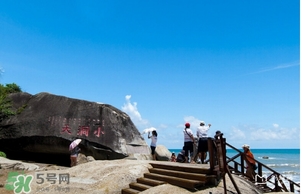 春節(jié)去三亞穿什么？過年春節(jié)去三亞穿什么衣服？