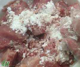 腌排骨要洗嗎？排骨腌完要洗嗎？