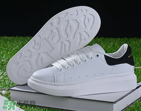 alexander mcqueen麥昆小白鞋正品多少錢？麥昆小白鞋正品價格