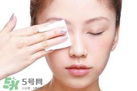 卸妝后眼睛模糊怎么辦？卸妝后眼睛模糊怎么處理？
