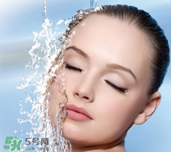 冬天面膜可以用熱水泡嗎？冬天面膜用熱水泡幾分鐘？