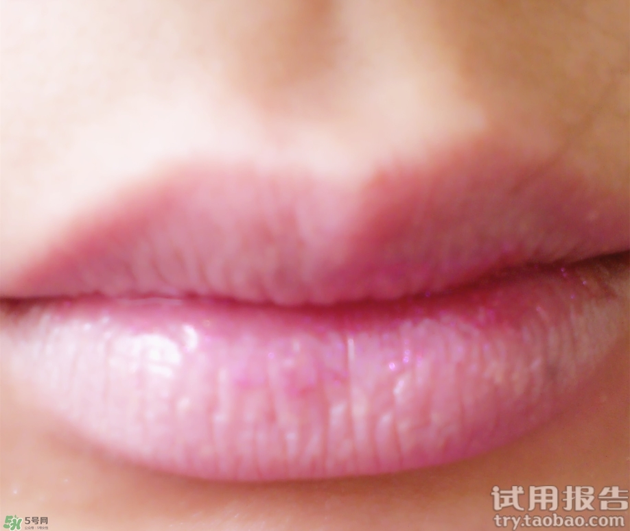 唇部遮瑕膏能吃嗎？唇部遮瑕膏吃了有毒嗎？