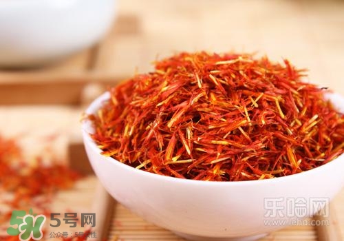 高血脂泡腳用什么藥好？高血脂用什么藥泡腳？