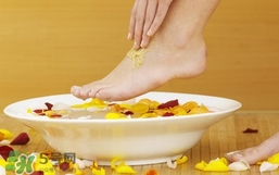 熱水泡腳有什么好處?熱水泡腳的好處和壞處 熱水泡腳有什么好處?熱水泡腳的好處和壞處