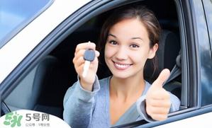 春節(jié)租車多少錢一天？春節(jié)租車回家劃算嗎？