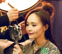 發(fā)際線高適合什么發(fā)型？發(fā)際線高怎么辦