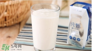 純甄和莫斯利安哪個好？純甄酸奶和莫斯利安酸奶對比