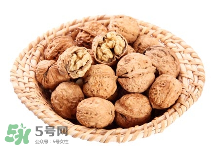 乙肝小三陽可以吃核桃嗎？乙肝大三陽可以吃核桃嗎？