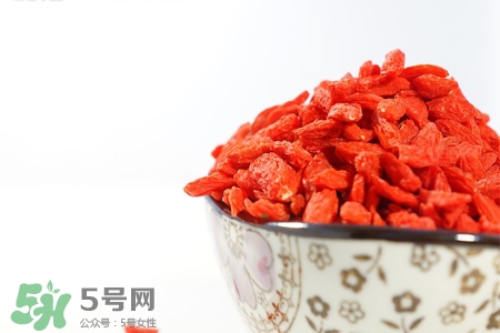 有乙肝能吃枸杞嗎？乙肝病人可以吃枸杞嗎？