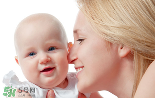 立春可以斷奶嗎？什么季節(jié)斷奶對(duì)寶寶好？