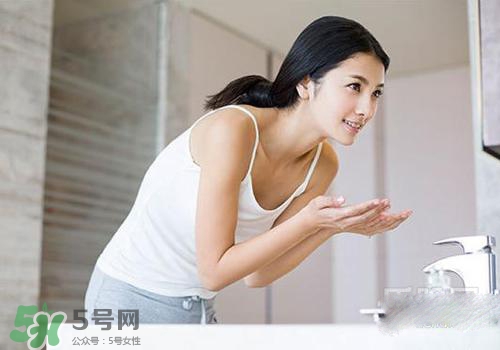 用白醋洗臉要不要用清洗再洗一遍？用白醋洗臉要再洗一遍嗎？