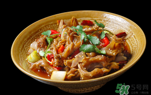 無骨鴨掌怎么去骨頭？無骨鴨掌怎么做好吃？