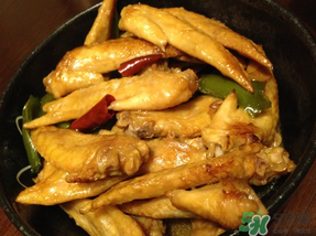 雞翅尖為什么不能吃？雞的哪些部位不能吃？