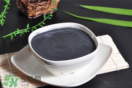 芝麻糊是發(fā)物嗎？ 黑芝麻糊屬于發(fā)物嗎？