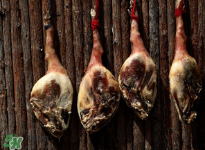 豬腿怎么腌制？腌豬腿怎么做好吃？