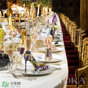 jimmy choo2017情人節(jié)限量有哪些？jimmy choo2017情人節(jié)包包價(jià)格