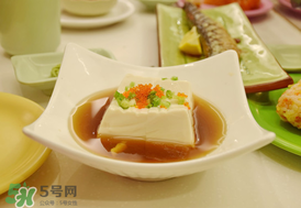 晚上吃豆腐會(huì)發(fā)胖嗎？減肥可以吃豆腐嗎？