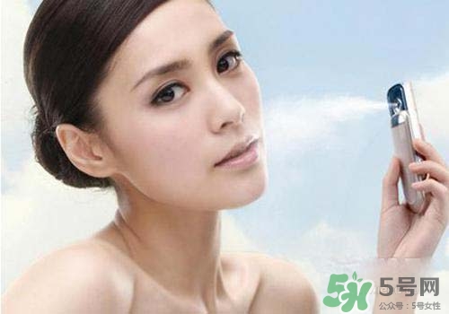 補(bǔ)水儀用什么水？補(bǔ)水儀用什么水好？