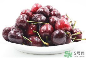 車?yán)遄映远嗔藭?huì)中毒嗎？車?yán)遄又卸驹趺崔k？