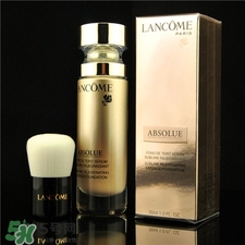 蘭蔻粉底液色號怎么選擇?蘭蔻粉底液試色 蘭蔻粉底液色號怎么選擇?蘭蔻粉底液試色