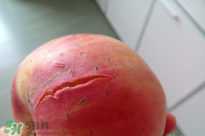 蘋果裂口怎么回事？蘋果裂口能不能吃？