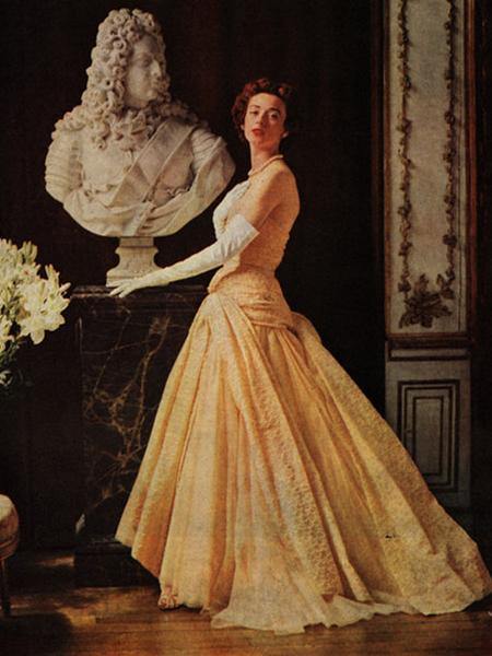 月經(jīng)長(zhǎng)痘痘怎么辦？為什么來(lái)月經(jīng)長(zhǎng)痘痘