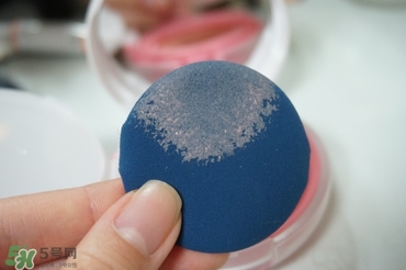 iope氣墊腮紅怎么用？iope亦博氣墊腮紅使用心得