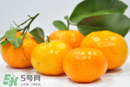 烤沙糖桔可以治咳嗽嗎？蒸沙糖桔可以治咳嗽嗎？