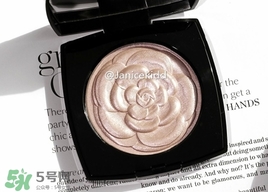 香奈兒2017高光色號試色 香奈兒山茶花高光試色圖 香奈兒2017高光色號試色 香奈兒山茶花高光試色圖