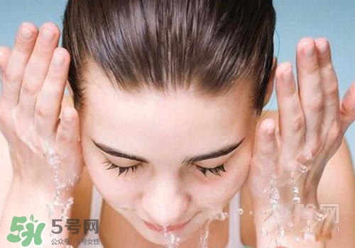 孕婦可以用白醋洗臉嗎？孕婦用白醋洗臉好嗎？