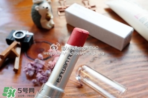 植村秀柔霧唇膏色號(hào)試色 植村秀無(wú)色限柔霧唇膏試色圖 植村秀柔霧唇膏色號(hào)試色 植村秀無(wú)色限柔霧唇膏試色圖