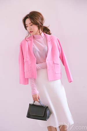 煙粉色是什么顏色？煙粉色口紅試色