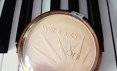 哪個牌子的高光粉好用 什么牌子的高光粉好用 哪個牌子的高光粉好用 什么牌子的高光粉好用