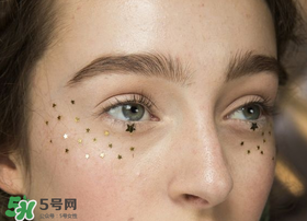 Dior2017年春夏高定秀場妝容怎么擁有? Dior2017年春夏高定秀場妝容怎么擁有?