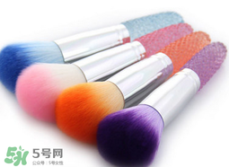 化妝刷有哪些？不同化妝刷怎么用？